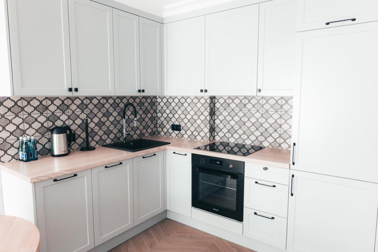Apartamenty Szkolna Znin Ngoại thất bức ảnh