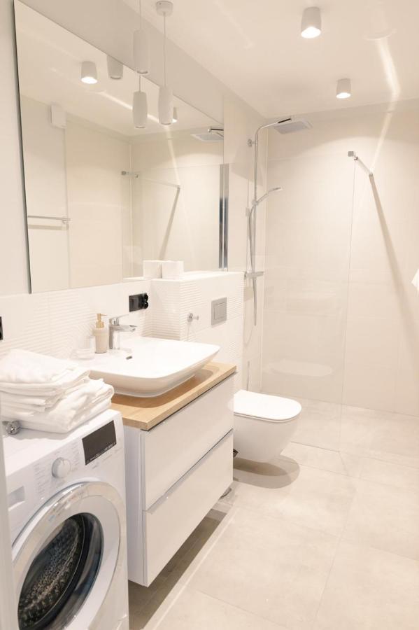 Apartamenty Szkolna Znin Ngoại thất bức ảnh
