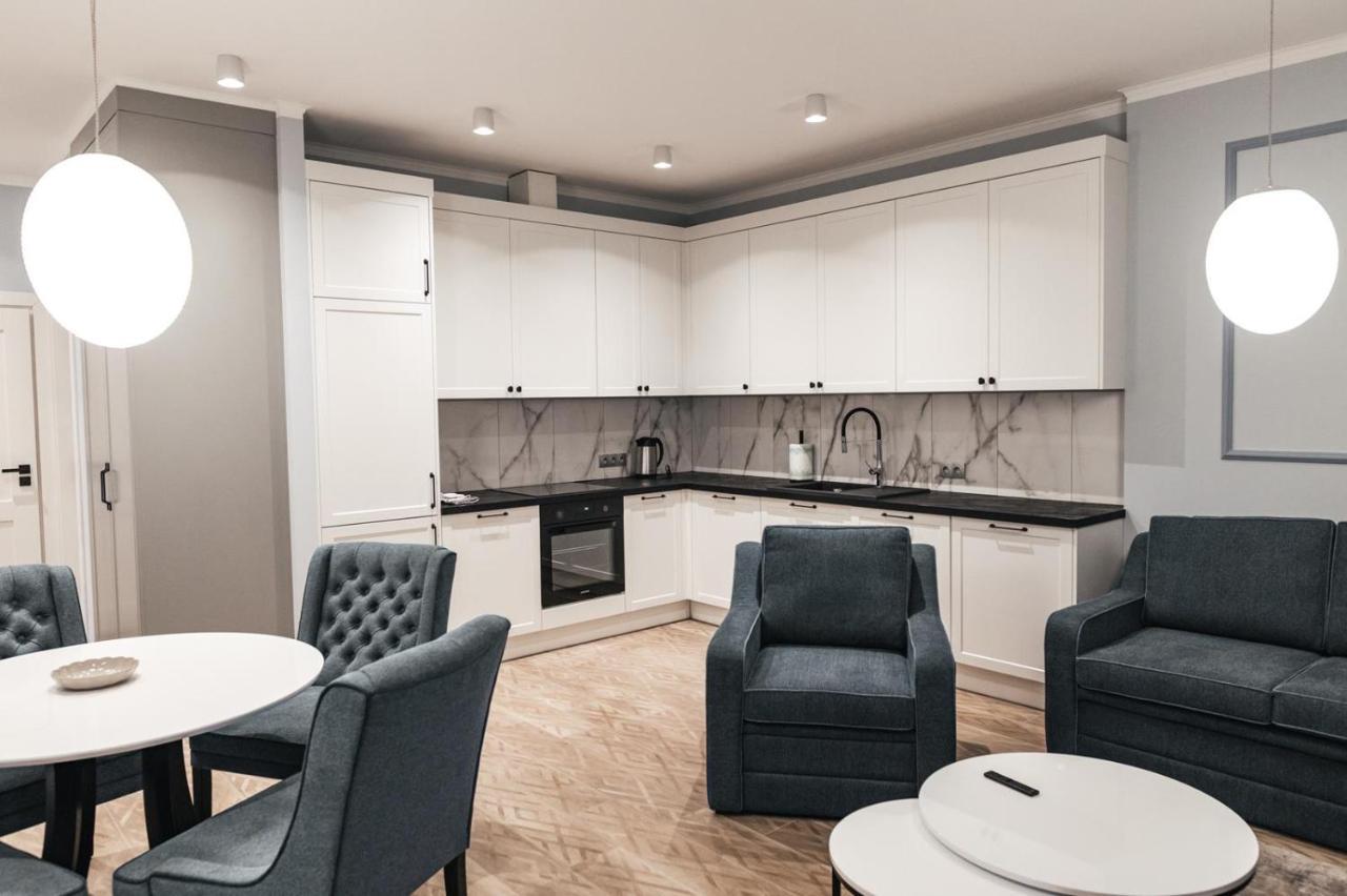 Apartamenty Szkolna Znin Ngoại thất bức ảnh