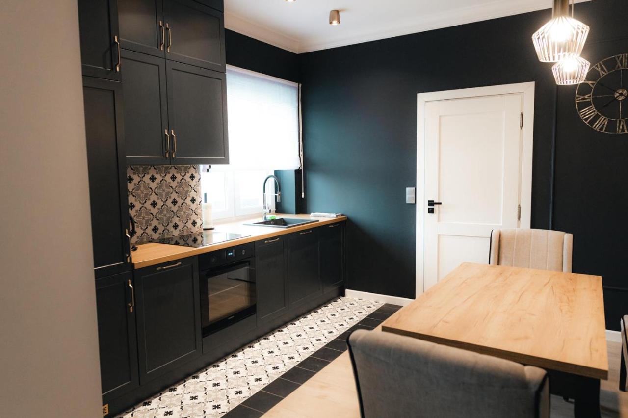 Apartamenty Szkolna Znin Ngoại thất bức ảnh