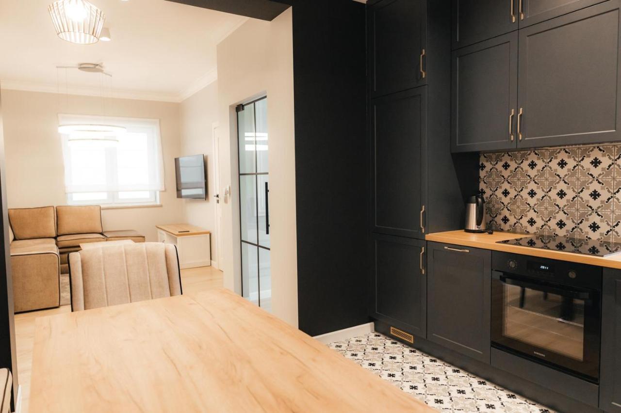 Apartamenty Szkolna Znin Ngoại thất bức ảnh