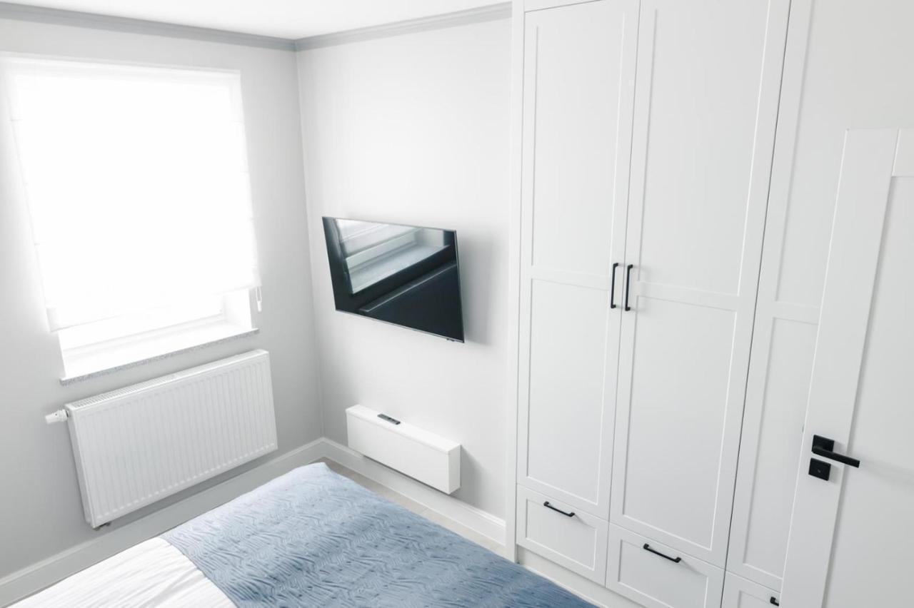 Apartamenty Szkolna Znin Ngoại thất bức ảnh