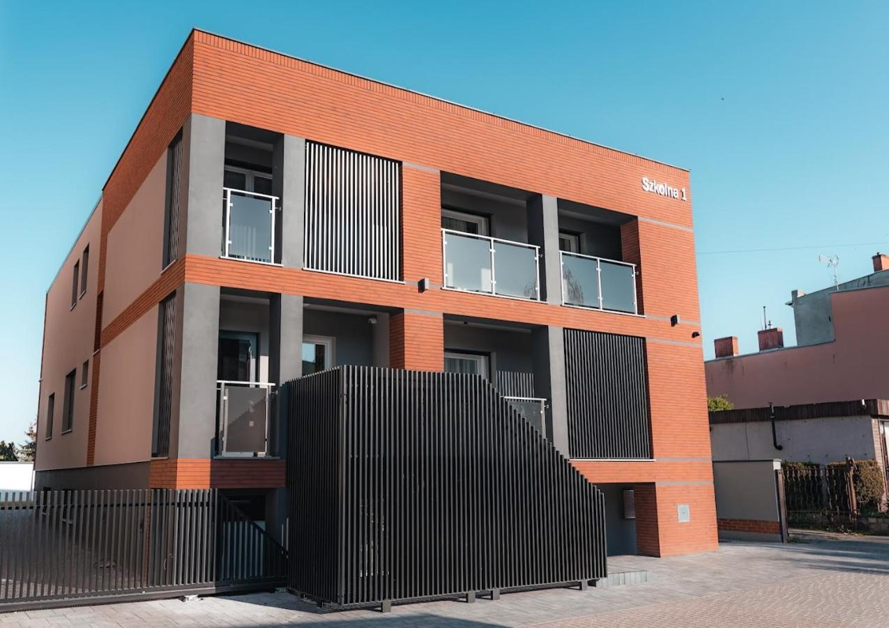 Apartamenty Szkolna Znin Ngoại thất bức ảnh